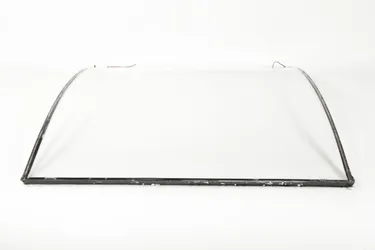 Cristal delantero Negro