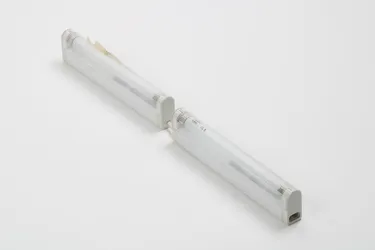 Flourescent Tube kit Complete Light