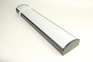 Cobertura superior em forma de D preta