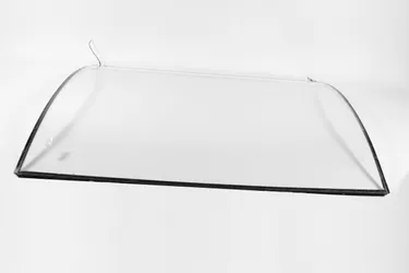 Cristal delantero Negro