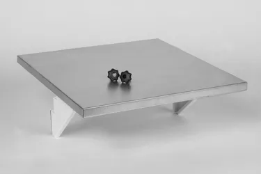 Police na váhu 45x45cm