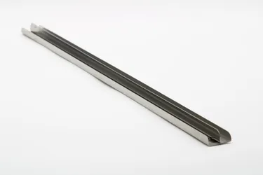 RH Shelf Support (568mm)